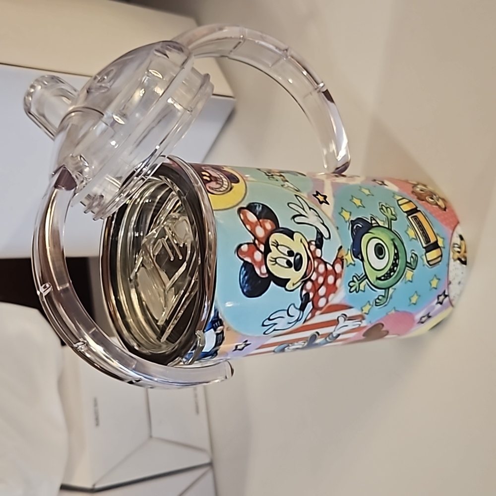 Kid tumbler/ sippy